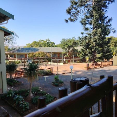 Gooderson Leisure Natal Spa Self Catering And Timeshare Resort Paulpietersburg Екстериор снимка