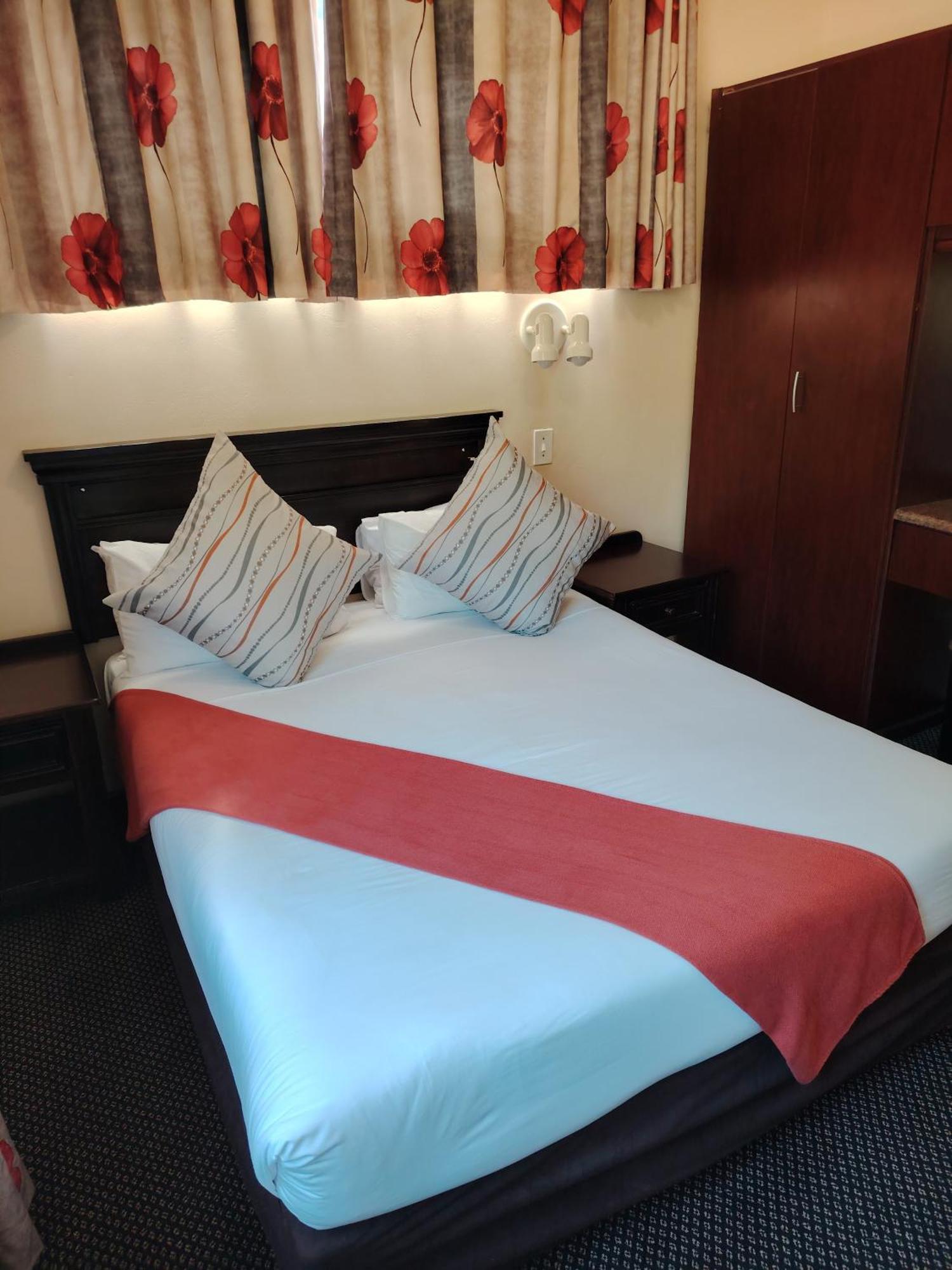 Gooderson Leisure Natal Spa Self Catering And Timeshare Resort Paulpietersburg Екстериор снимка